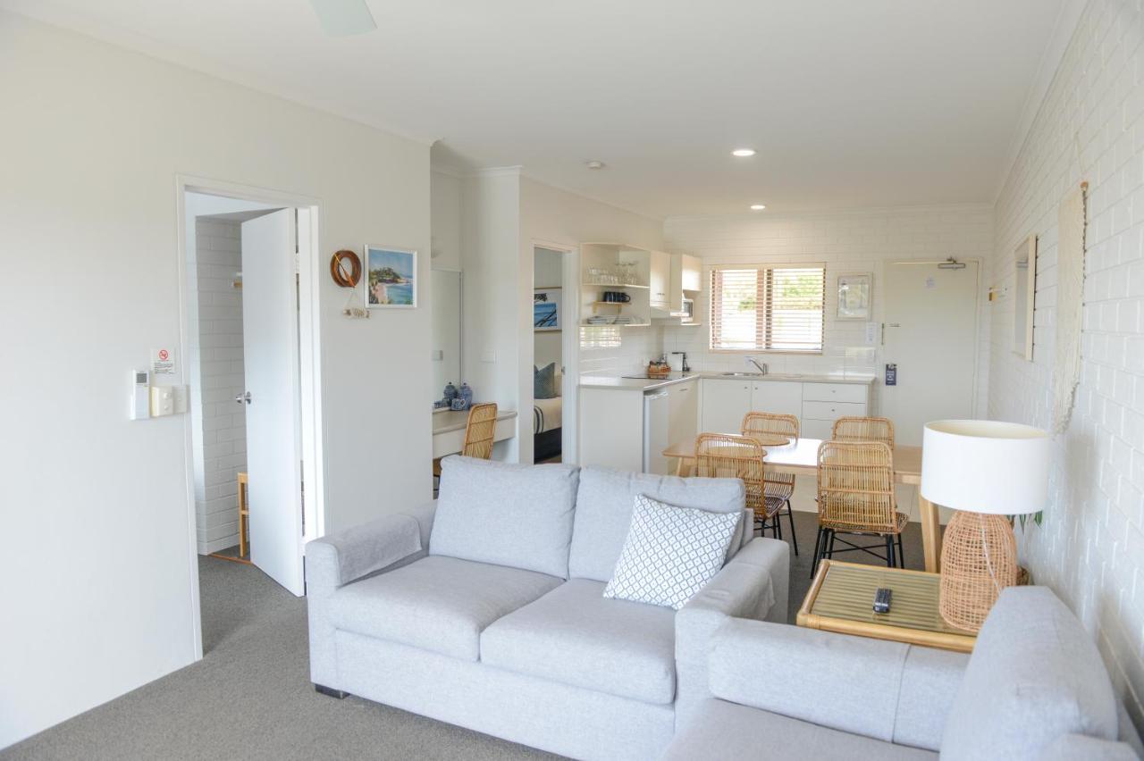 Mollymook Seascape Motel And Apartments (Adults Only) Exterior photo