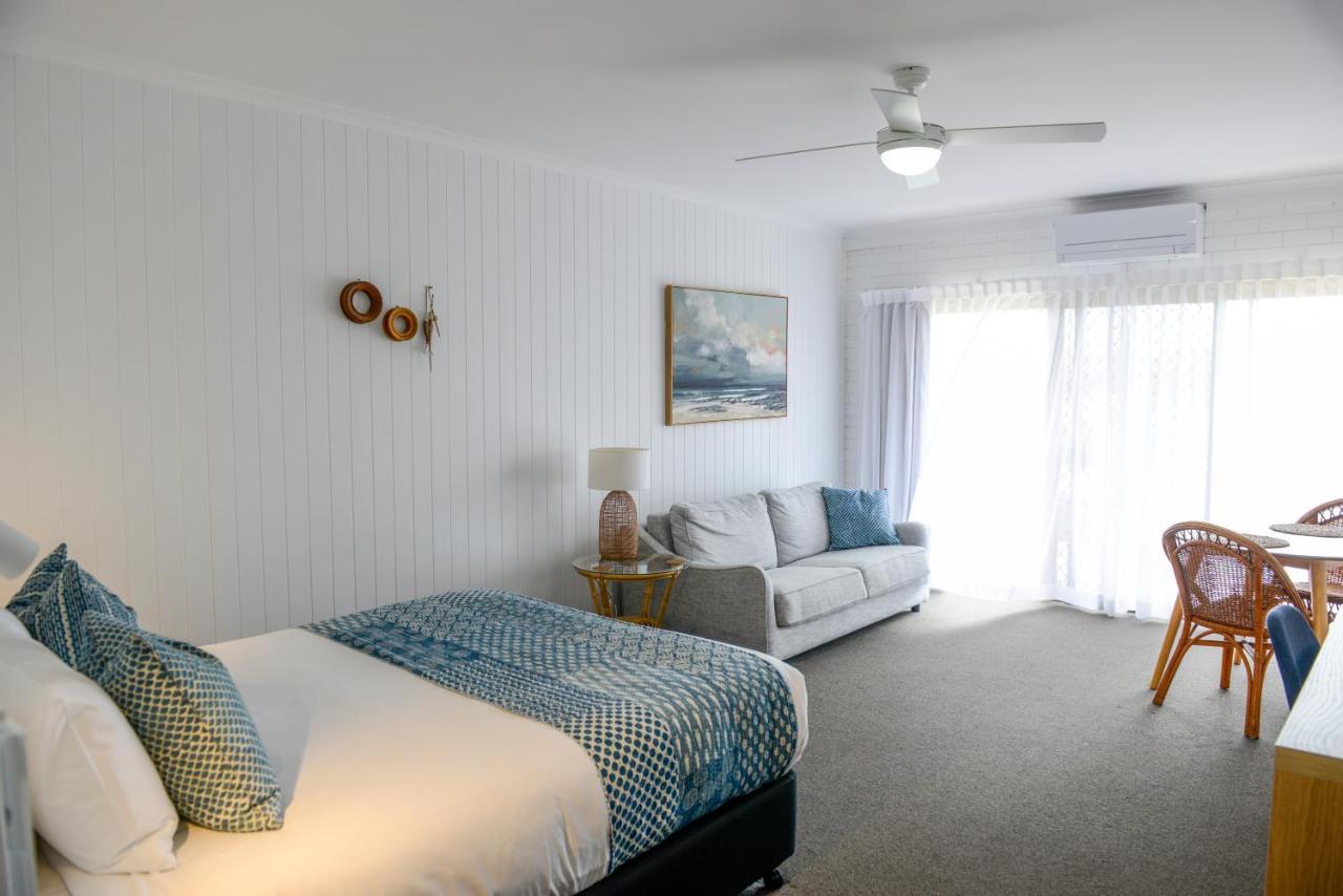 Mollymook Seascape Motel And Apartments (Adults Only) Exterior photo